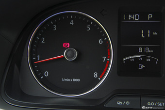 2013款朗行1.6L自动豪华型