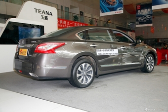 2014款天籁 公爵2.5L XV荣耀版