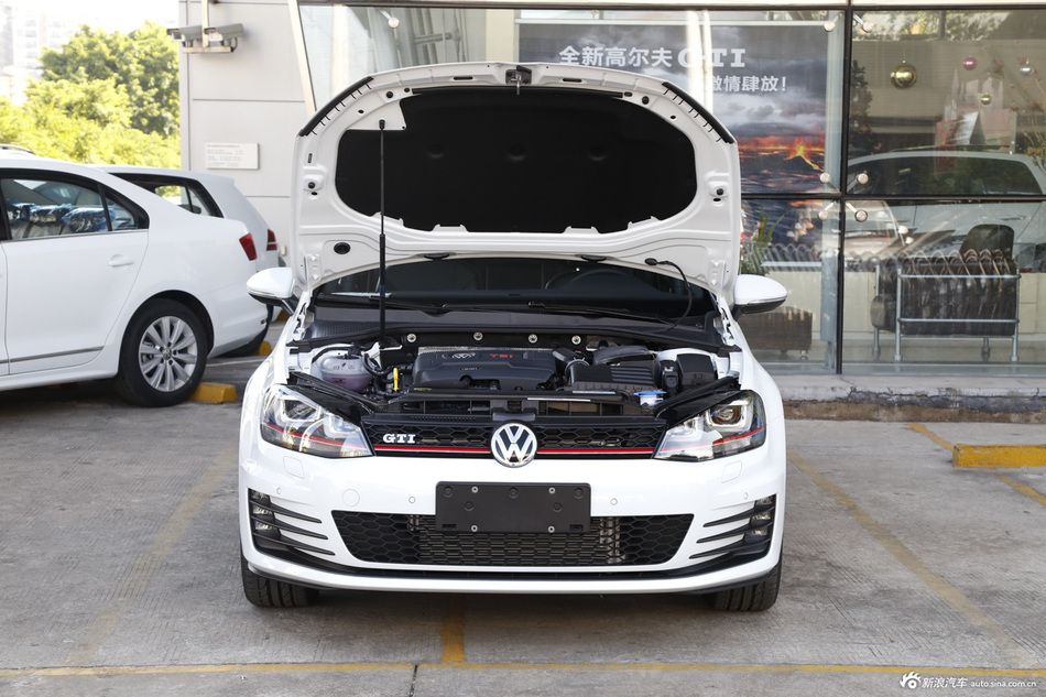 2016款高尔夫gti 2.0t自动