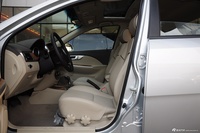 2015款凯越1.5L自动尊享型