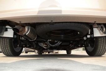 2016款上汽大通G10 2.0T自动旗舰版