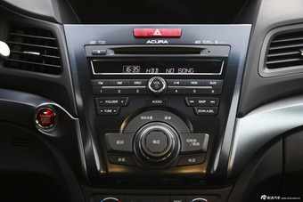 2013款讴歌ILX 2.0L自动精锐版