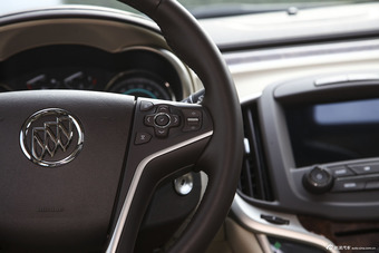 2013款君越2.4L SIDI自动领先舒适型