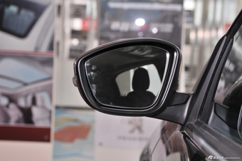 2013款东风标致301 1.6L自动豪华版