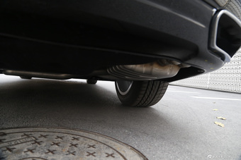 2016款奥迪A8L 3.0T自动45TFSI quattro豪华型