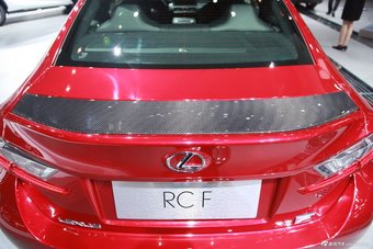 雷克萨斯RC F