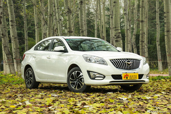 2015款海马福美来1.6L手动悦尚型