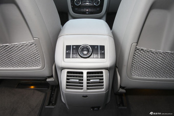 2014款 奔驰R400 3.0T自动4MATIC豪华型