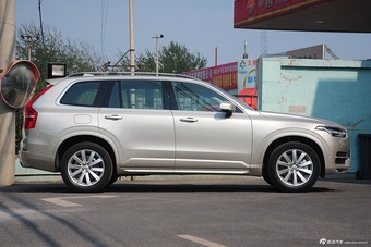 2015款沃尔沃XC90 2.0T T6智雅版