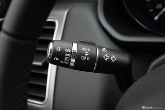 2016款揽胜运动版2.0T自动GTDI HSE