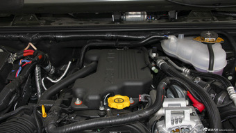 2015款牧马人2.8TD自动四门舒享版Sahara