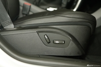 2015款沃尔沃V40 1.6T智逸版