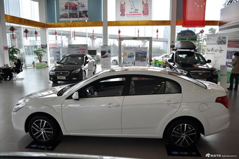 2013款奔腾B50 1.6L自动豪华版