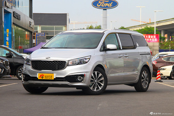 2015款嘉华（进口）2.2T自动豪华版