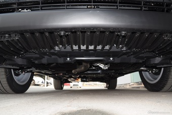 2015款汉兰达2.0T自动两驱豪华版