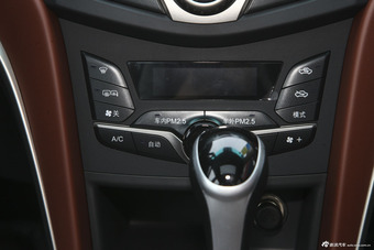 2015款比亚迪G5 1.5TID自动尊贵型