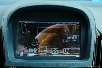 2014款比亚迪秦1.5T旗舰型