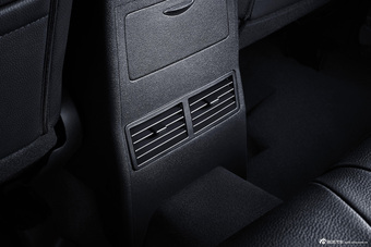 2015款北汽威旺007