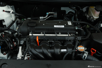 2015款起亚K2 1.4L自动GLS三厢