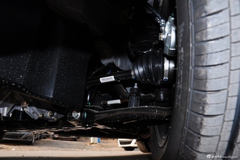 2015款绅宝D20两厢1.5L手动乐天版