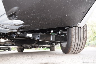 2015款速腾230TSI自动舒适型