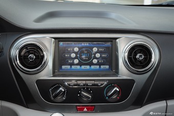 2015款瑞风M3 1.6L手动豪华智能型