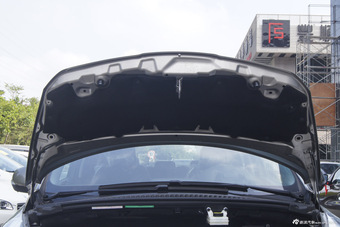 2015款东风标致3008 1.6T自动THP至尚版