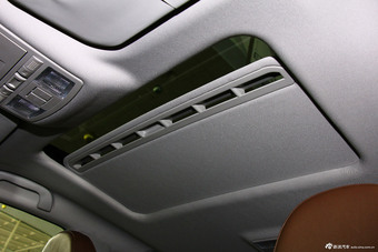 2014款奔腾B90 1.8T自动豪华型到店实拍