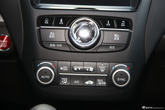 2016款讴歌RDX 3.0L自动两驱精锐版