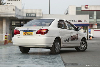 2013款花冠1.6L手动豪华版