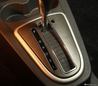 2014款金刚CROSS 1.5L自动精英型