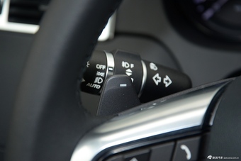 2016款发现神行2.0T自动SE版