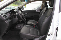 2015款起亚K2 1.6L自动Premium三厢