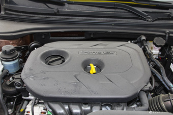 2014款起亚K4 1.8L自动DLX
