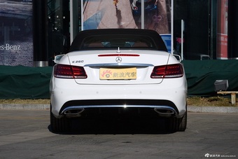 2014款奔驰E260 2.0T自动敞篷版