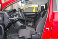 2015款荣威360 1.5L手动精英版