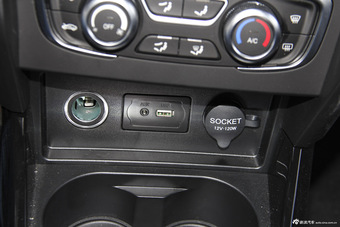 2016款中华V3 1.5T手动旗舰型