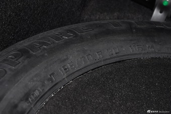 2015款揽胜运动版3.0 V6 SC HSE