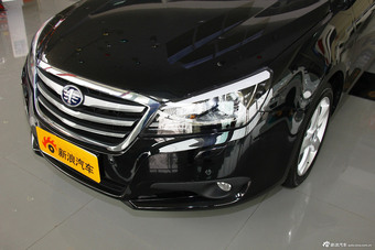2014款奔腾B90 1.8T自动豪华型到店实拍