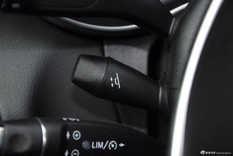 2015款奔驰C300运动版