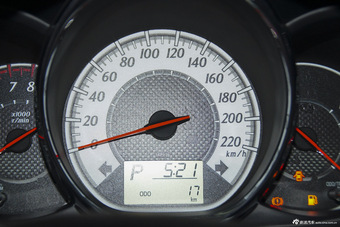 2016款威驰1.5L自动智臻星耀版