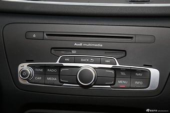 2015款奥迪Q3 35TFSI舒适型