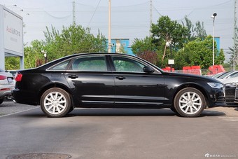 2015款奥迪A6L 35FSIquattro舒适型