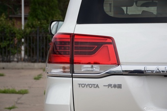 2016款兰德酷路泽4.6L自动VX-R