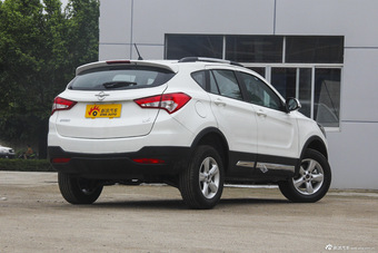 2015款海马S5 1.6L手动智尚型