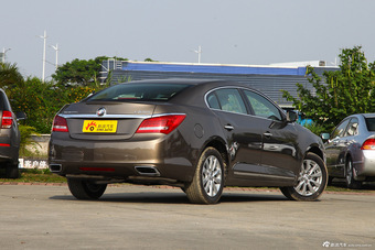 2013款君越2.4L SIDI自动领先舒适型