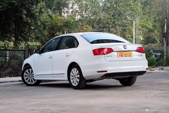 2015款速腾230TSI自动舒适型