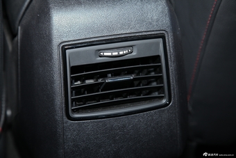 2014款绅宝D70 2.0T 自动豪华版