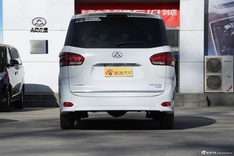 2016款上汽大通G10 2.0T自动行政版