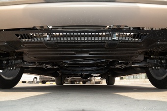 2016款上汽大通G10 2.0T自动旗舰版